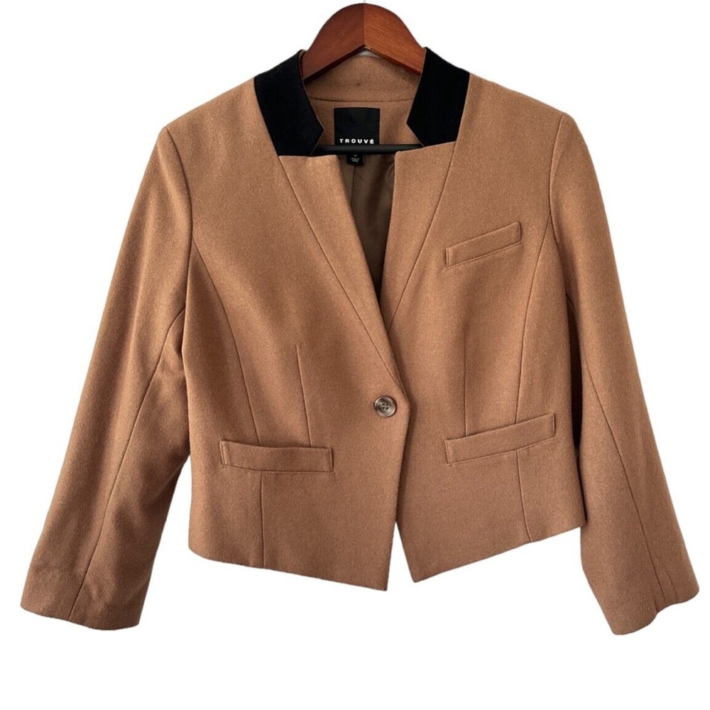 Nordstrom Trouvé Cropped Wool Blend Blazer Jacket Tan Black with Pockets